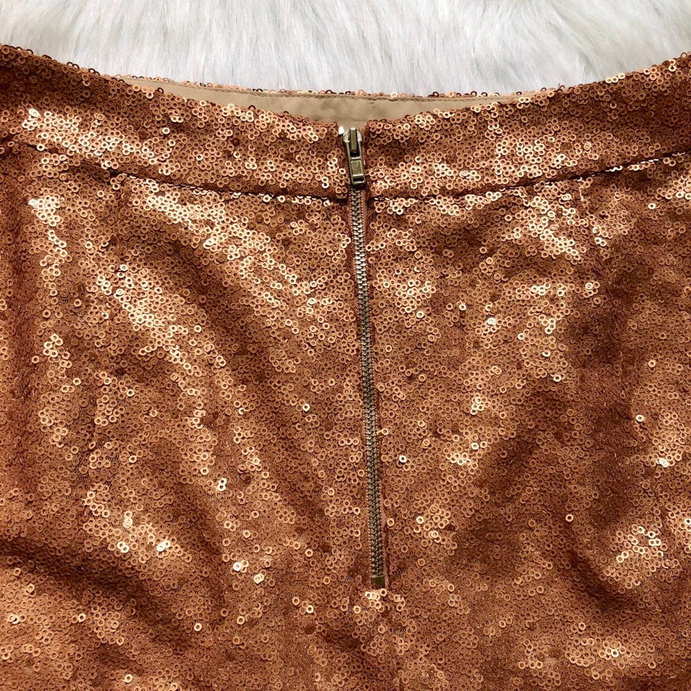 SALE NWT Rose Gold Sequin Skirt ✨ - Picture 4 of 4
